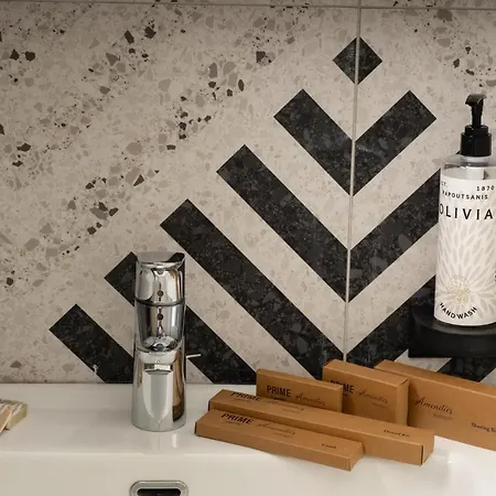 Great White 4* Shëngjin