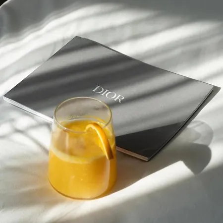 מלון Great White 4*