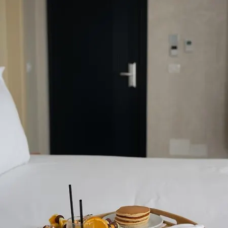 Great White Hotel Shëngjin