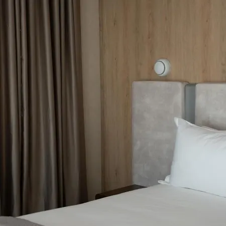 Hotel Great White 4*