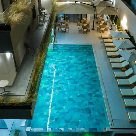 Great White Hotel Shëngjin