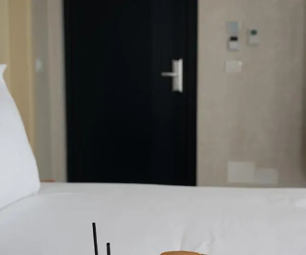 Great White Hotel Shëngjin