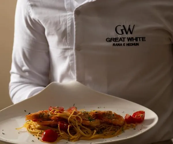 Hotel Great White 4*